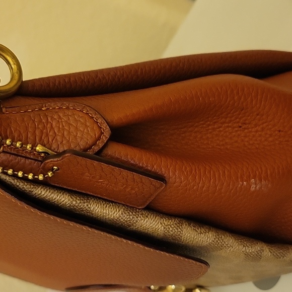 Coach bag with matching wallet - Picture 5 of 10